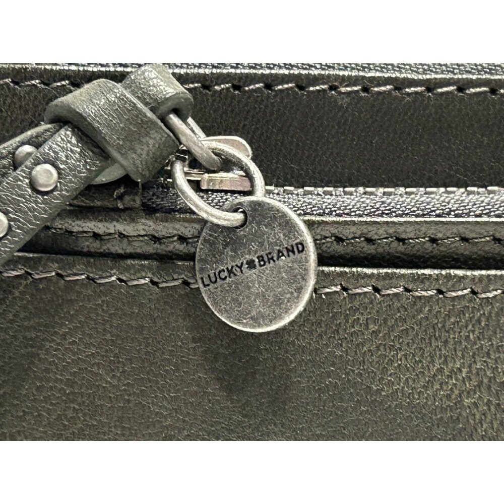 Lucky Brand Wristlet w/ Credit Card Holder Insert 7 1/4 x 4 3/4 inches PREOWNED - Picture 3 of 16